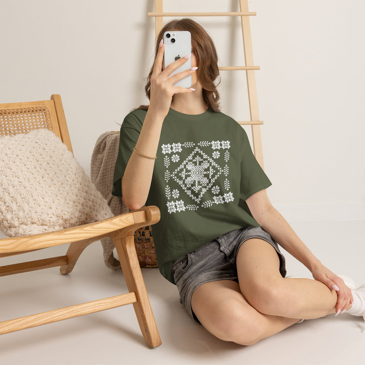 Tatreez Unisex Heavy Cotton Tee White Stitch Design