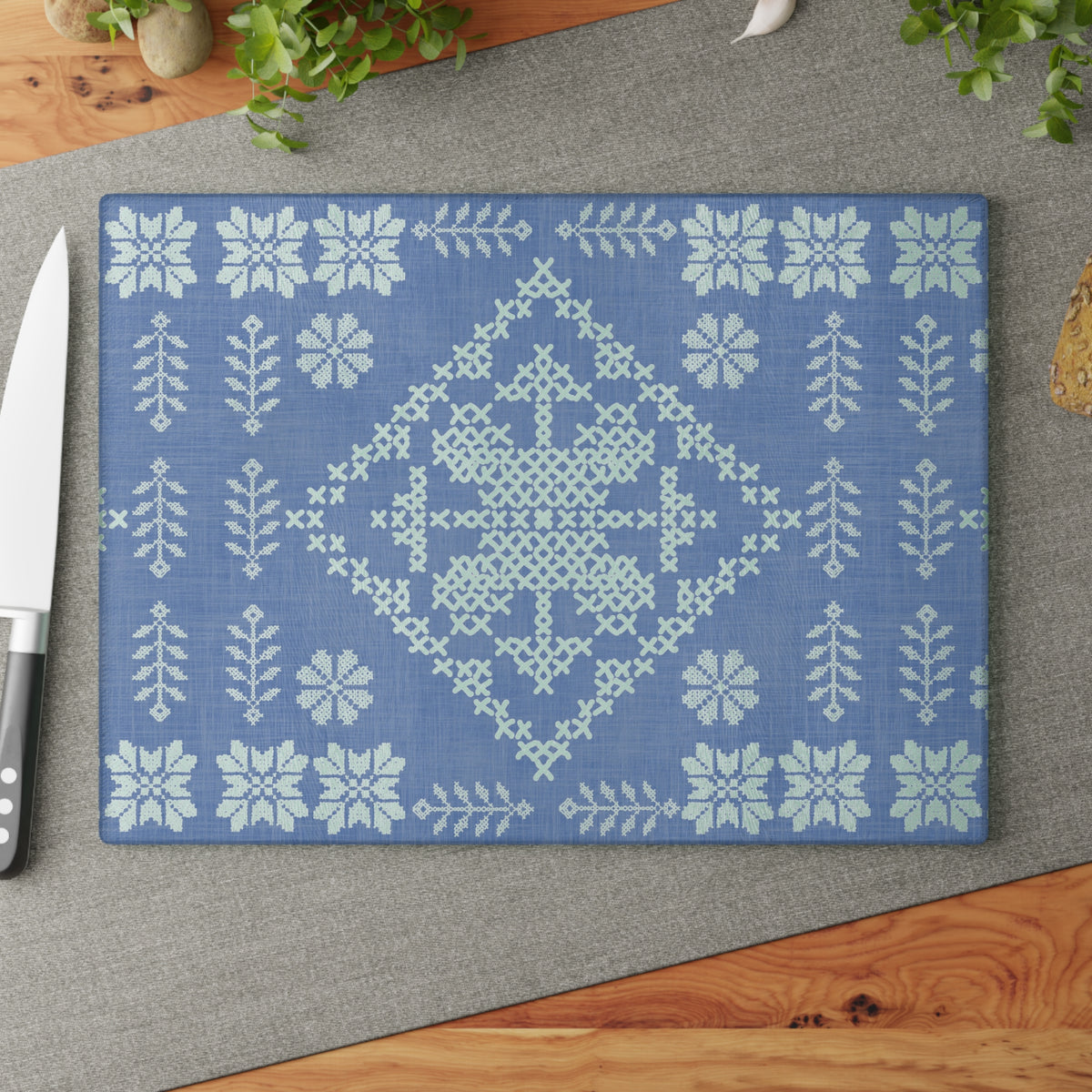 Tatreez Glass Cutting Board
