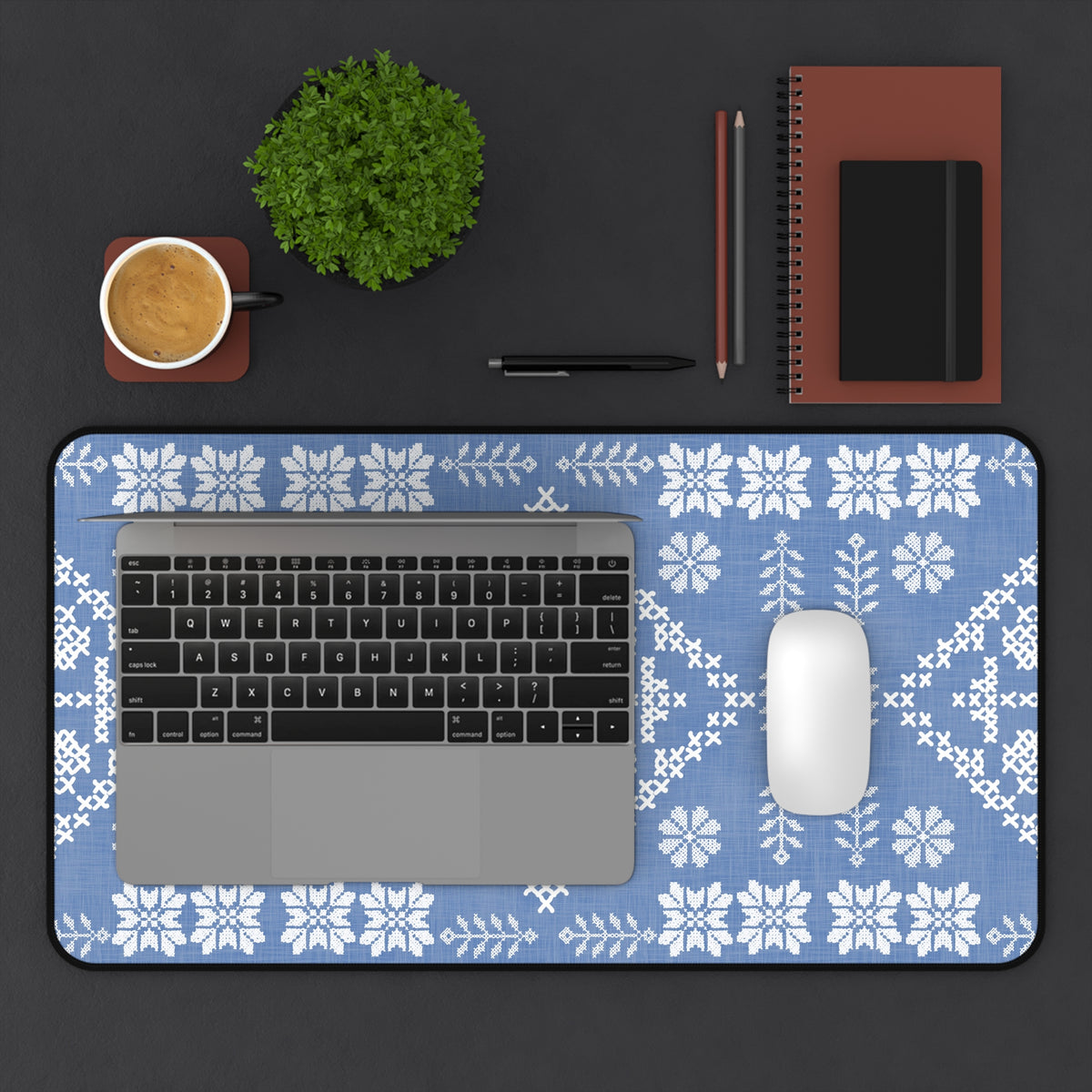 Tatreez Desk Mat