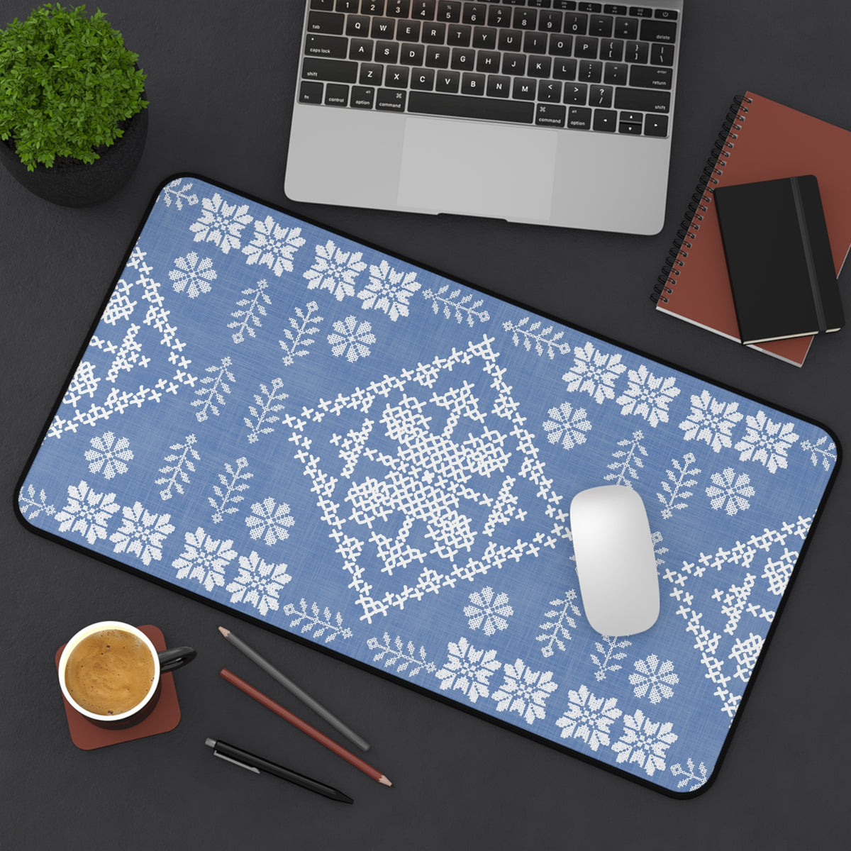 Tatreez Desk Mat