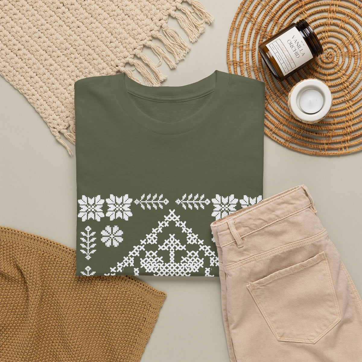 Tatreez Unisex Heavy Cotton Tee White Stitch Design
