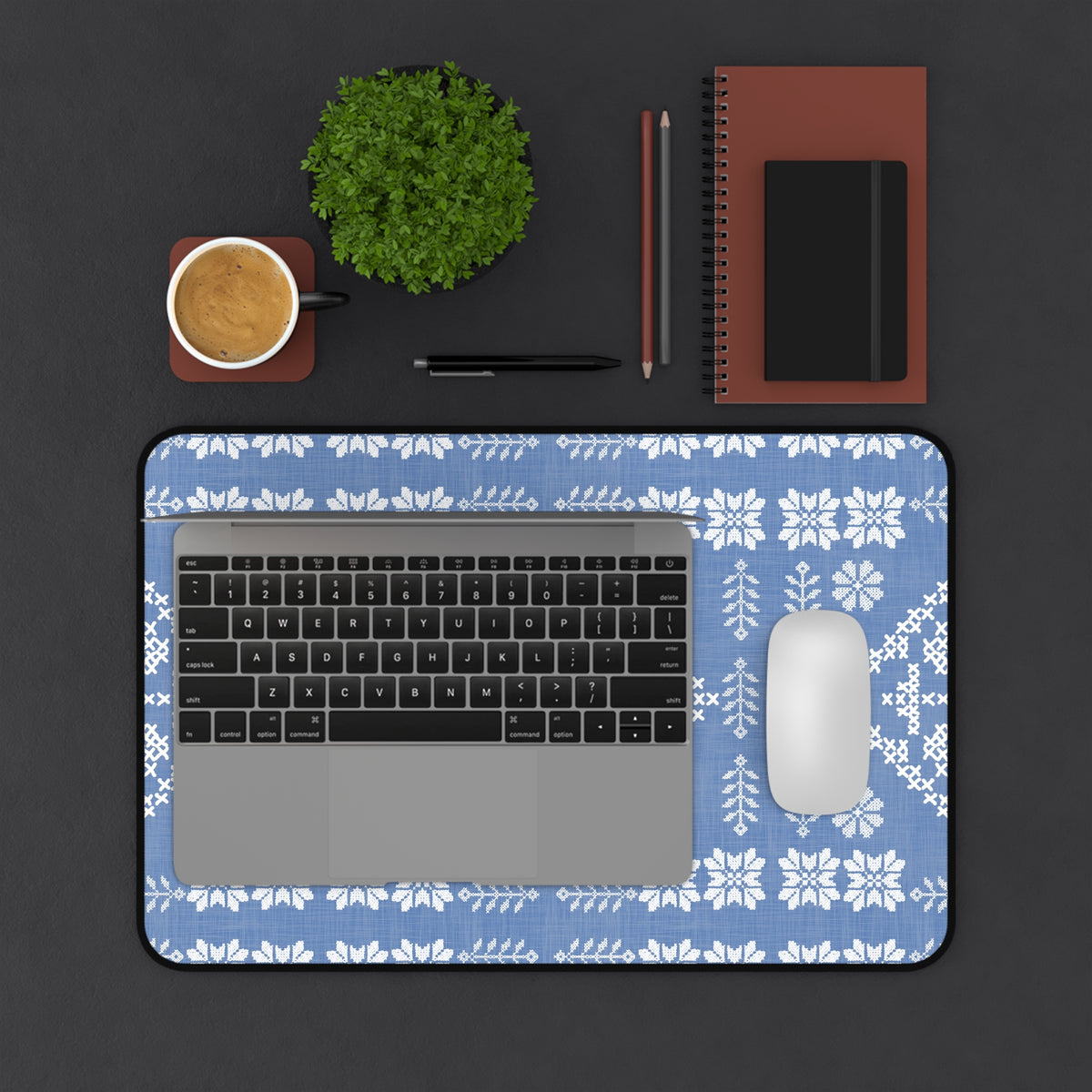 Tatreez Desk Mat
