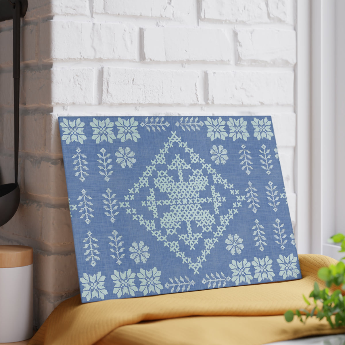 Tatreez Glass Cutting Board